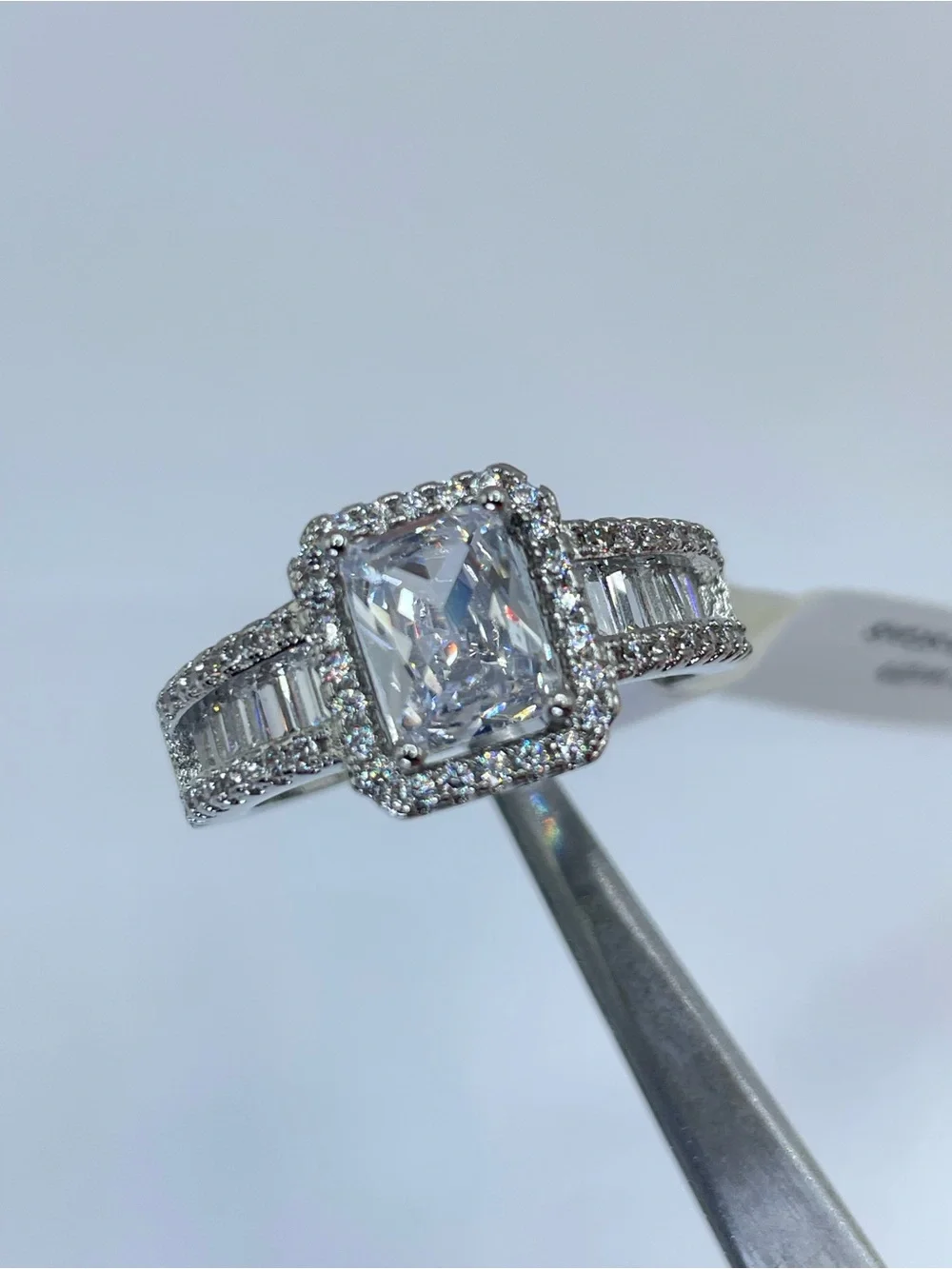 Swarovski Crystal Elements White Crystal Halo Art Deco Statement Ring Sz 9